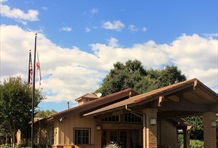 El Pueblo Inn